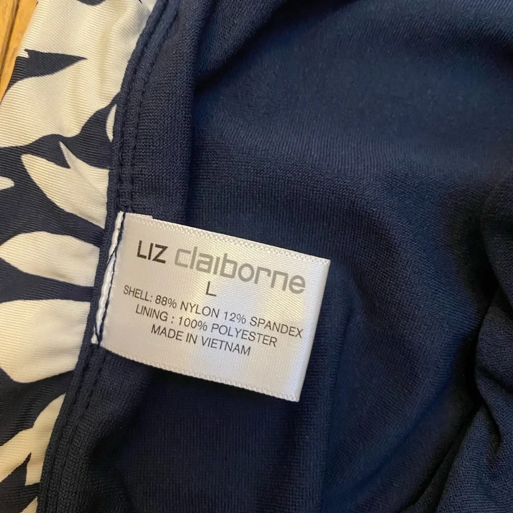 Liz Claiborne navy blue bow tie floral print Tankini swimwear